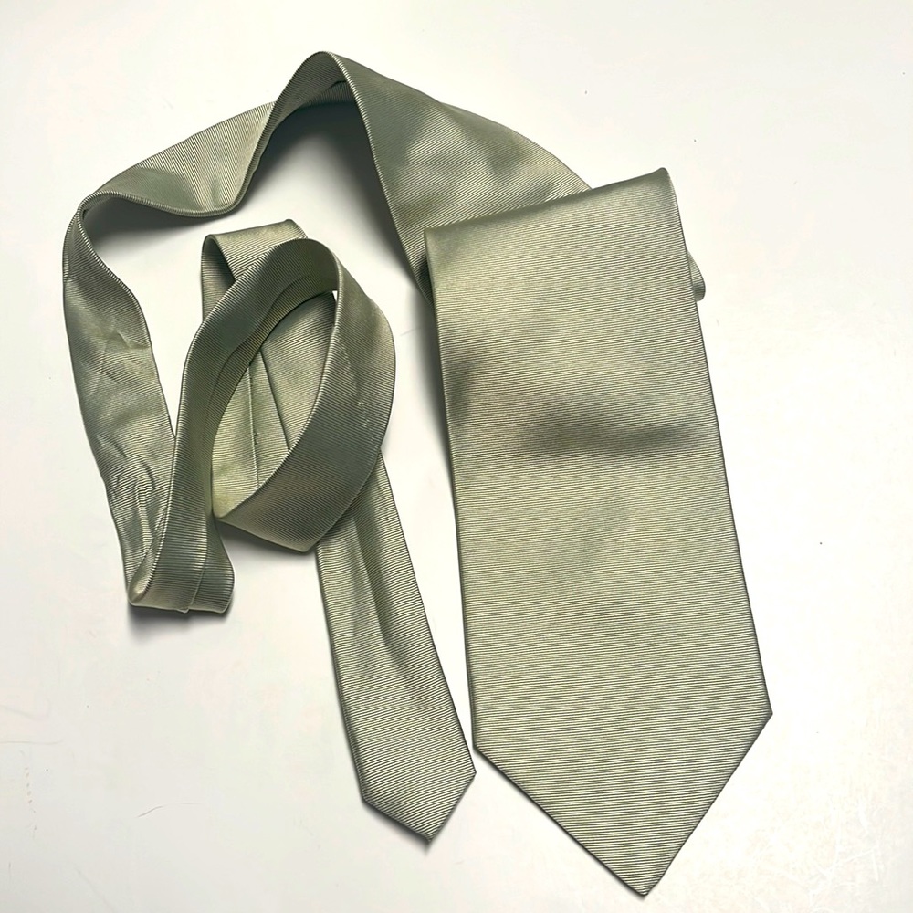 Roberto Villini Callezione tie light green color